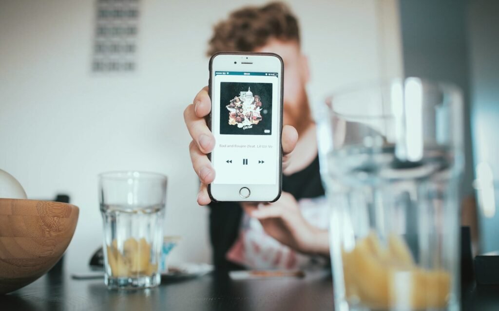 The Digital Detox Goes Mainstream